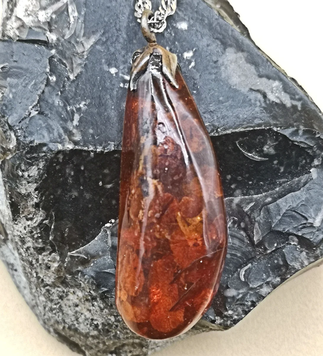 Baltischer ART DECO Bernstein Anhänger mit Kette Silber (6)