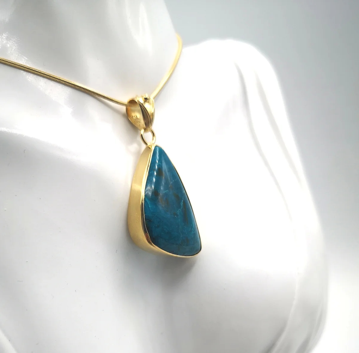 Unglaublicher Atacama Opal gefaßt in Silber vergoldet Collier