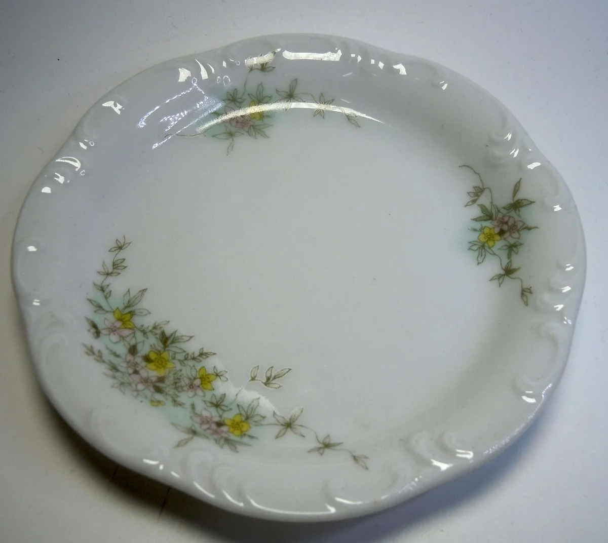 Rosenthal - Monbijou Grüne Ranke - Gebäck Teller - D 11 cm