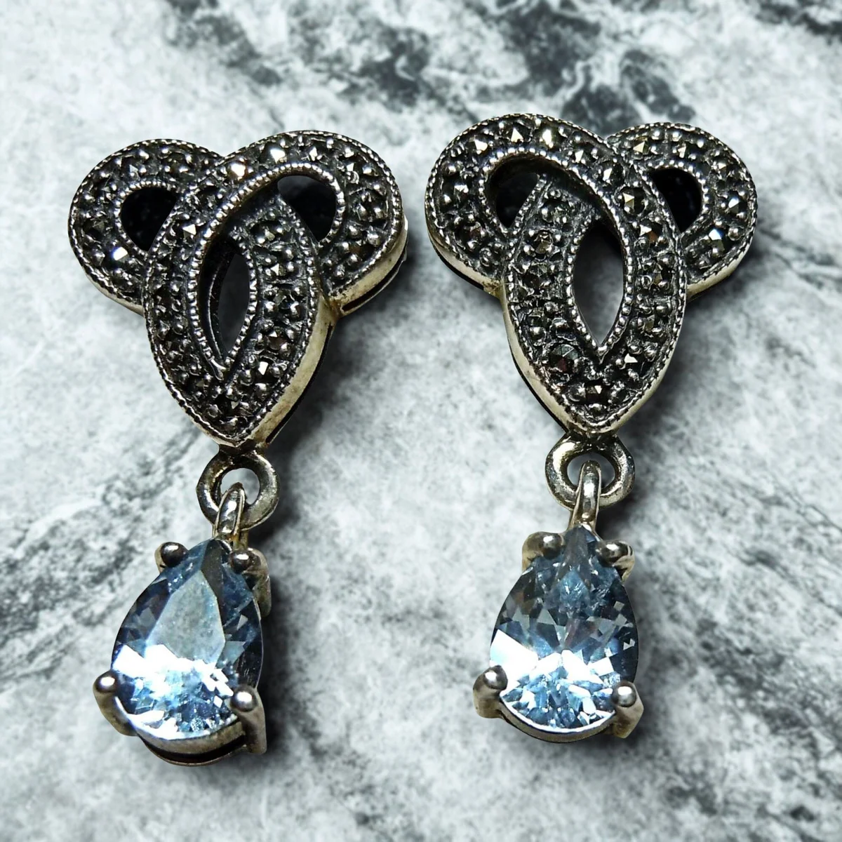 Elegante Jugendstil Ohrringe aus 925 Silber mit Aquamarin & Markasit – Handgefertigte Hängeohrringe