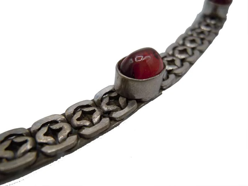 Antikes 30er Jahre Armband aus 925 Silber mit Granat Cabochons – Pforzheimer Silberschmiedekunst, handgefertigtes Designerstück