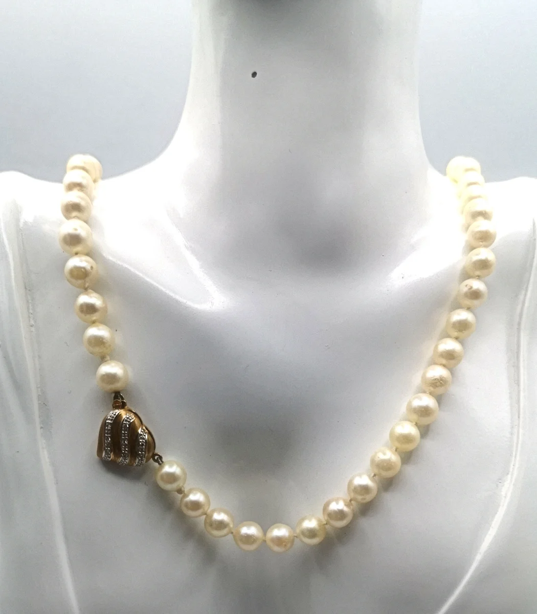 Akoya Perlencollier 7 mm mit Herz-Verschluss aus 585 Gelbgold & Diamanten – Zeitlos Elegant