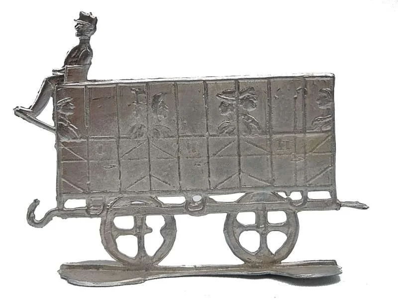 Sächsische „Selleriebahn“ um 1900 – Zinn-Flachfiguren-Modell von Großenhain/Priestewitz, signiert Wilke (34,5 cm)