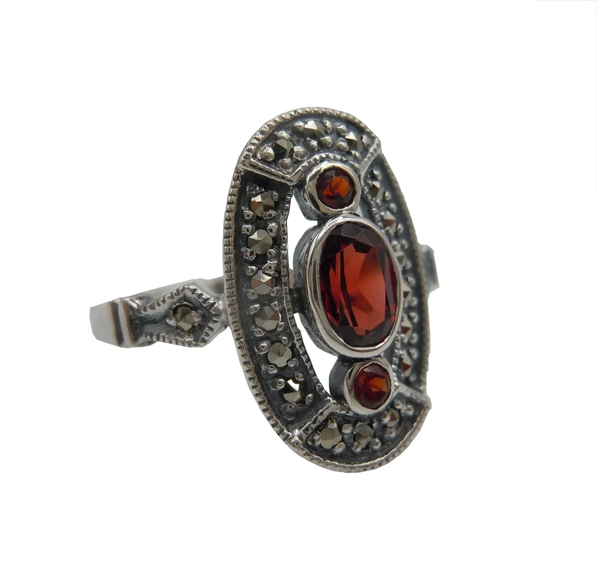 Silber Jugendstil Ring mit Granatbesatz und Markasiten  RG 54