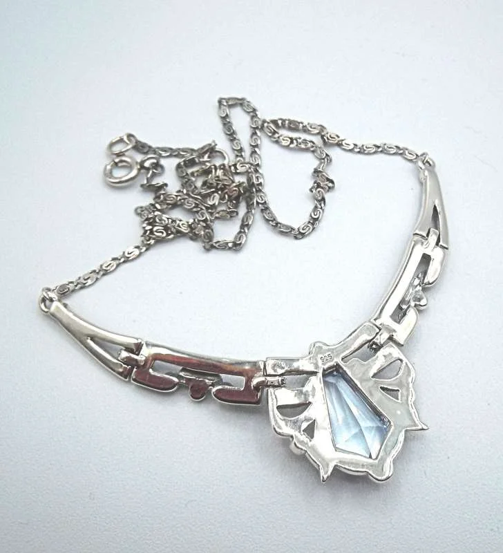 Wunderschönes Jugendstil Collier mit Aquamarin und Markasiten