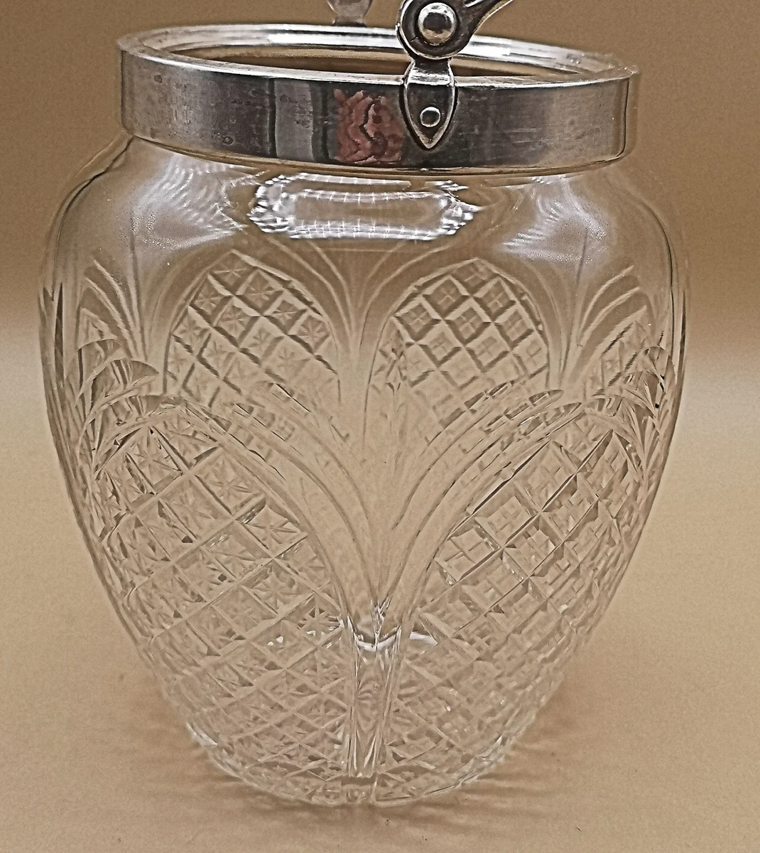 ART DECO Eiswürfelbehälter mit Silbermontur und Eiszange