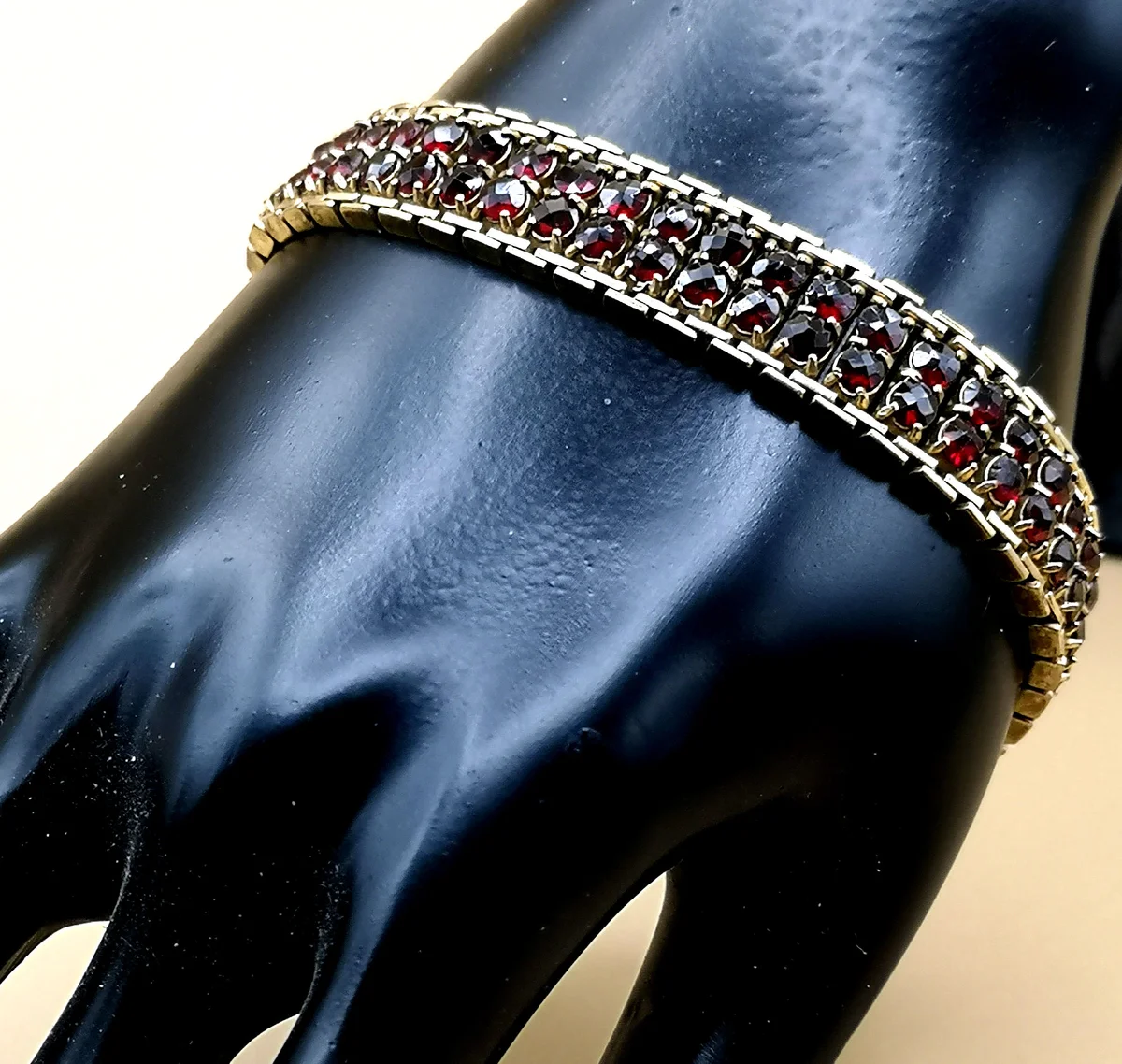 Böhmen Granat Armband vergoldet  ART DECO  um 1930