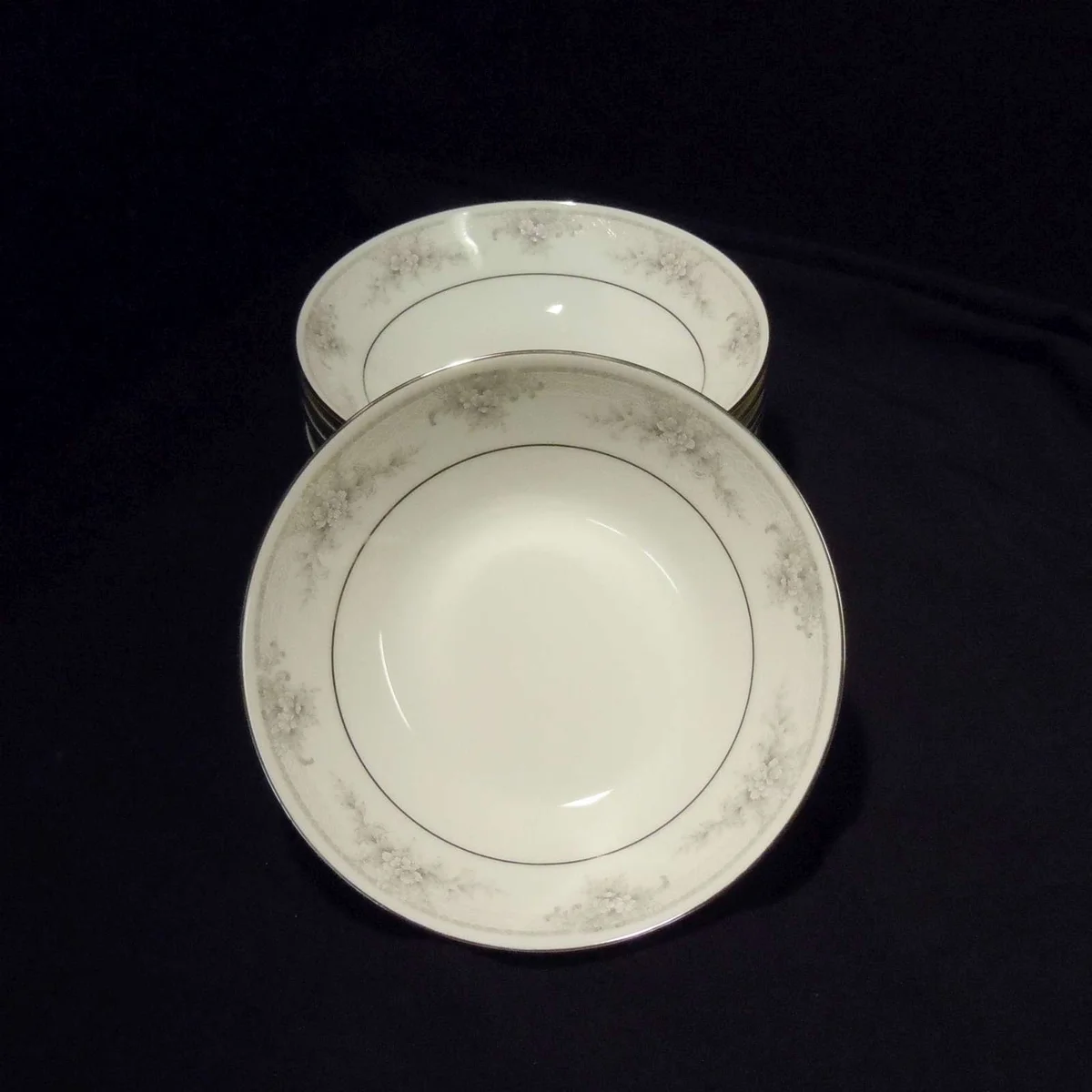 Legendary by Noritake No.3482 Sweet Leilani - 6 Suppen Teller