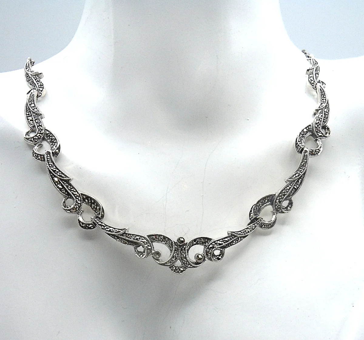 Wunderschönes 925 Silber Jugendstil Collier mit handgefaßten Markasiten
