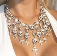 Gioachino Trentino Funkelndes Designer Totenkopf Collier