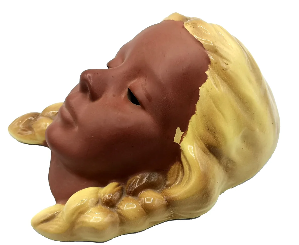 Cortendorf Wandmaske - Blondes Mädchen mit Zöpfen - Testobjekt aus Manufaktur