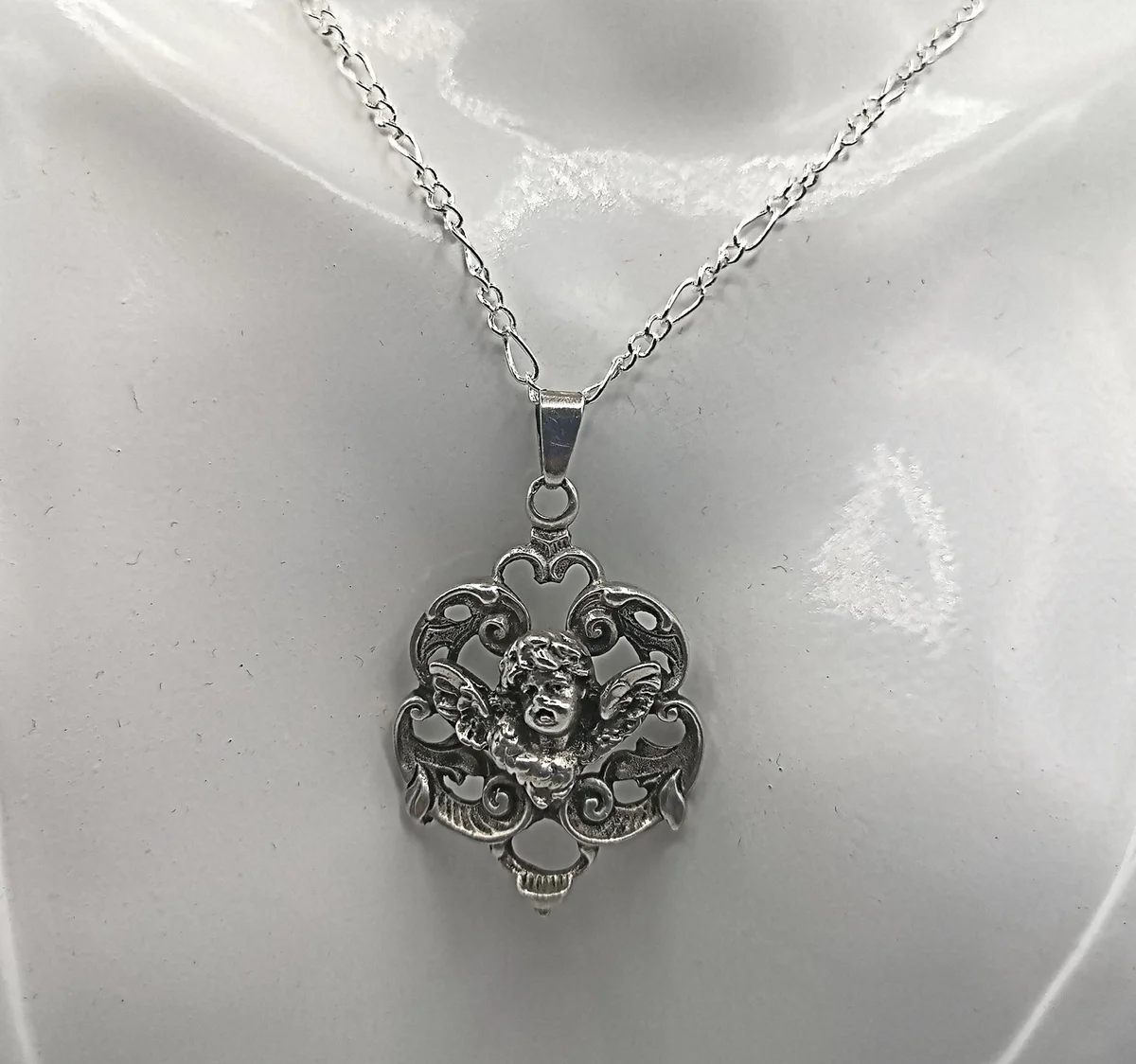 800 Silber Putto Engel Anhänger - Historismus um 1880
