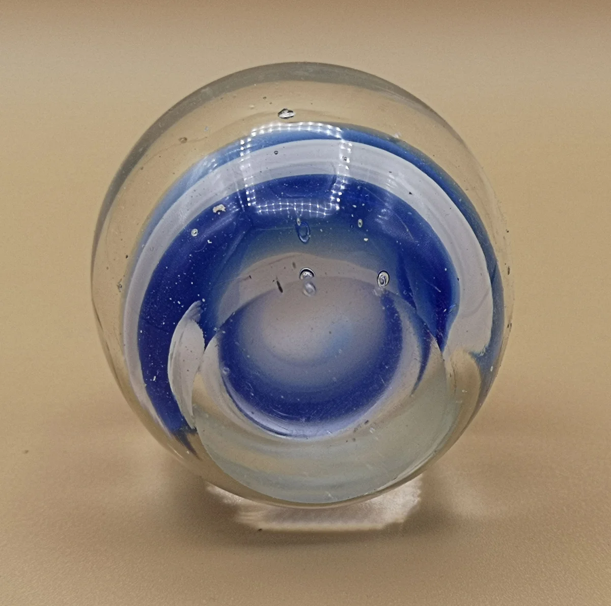 Murano Swirl Paperweight / Briefbeschwerer / Kunstobjekt