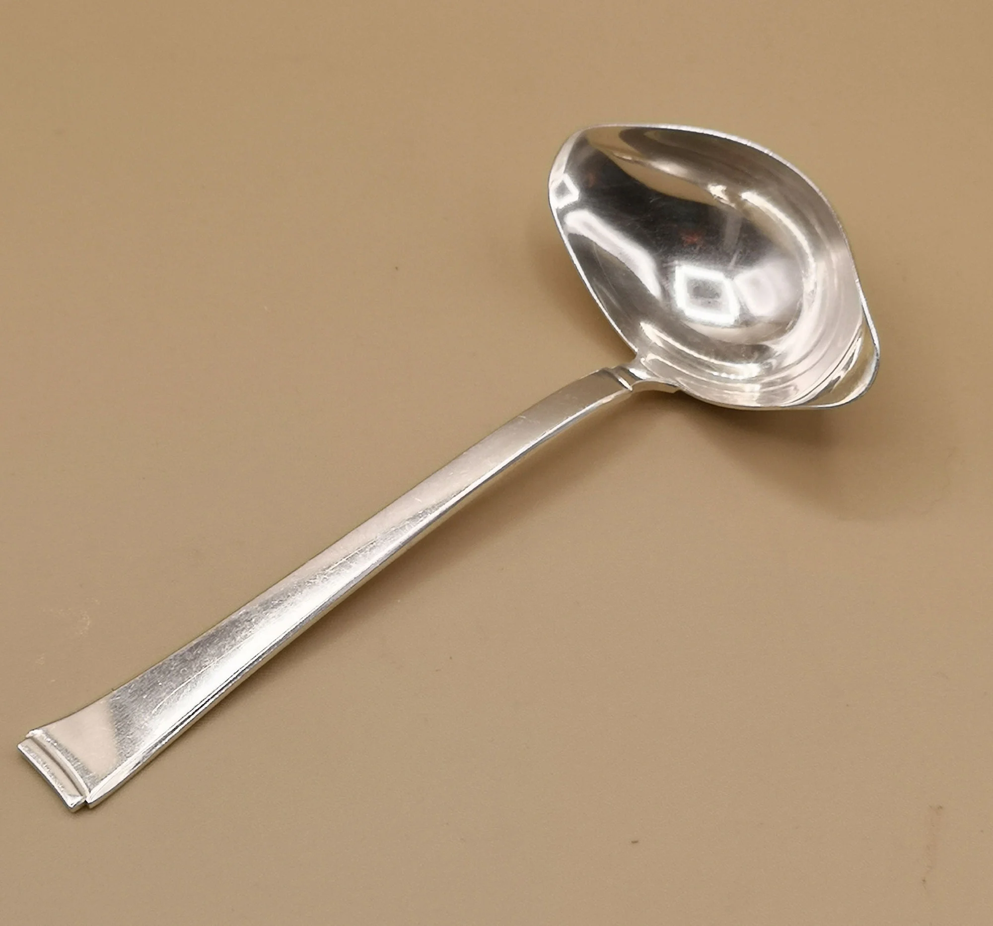 WMF Vorlagen Besteck Teile Dekor 2500 Bauhaus Kurt Mayer Soßenkelle Länge 17 cm 1
