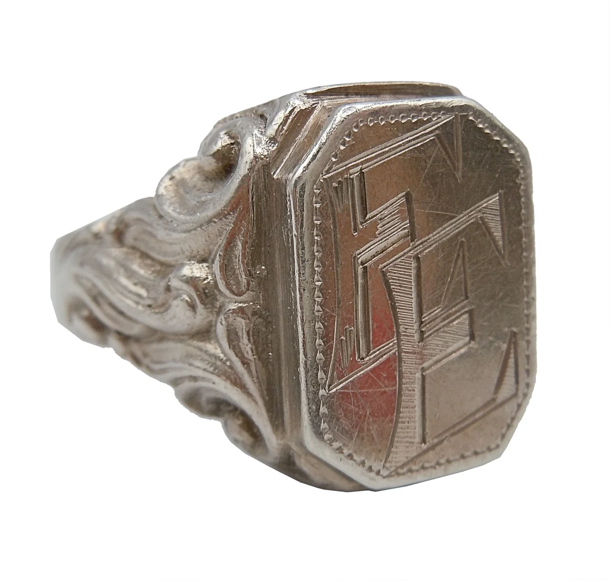 Exklusiver antiker Siegelring aus 835 Silber – handgefertigtes Meisterstück mit Monogramm E.E.