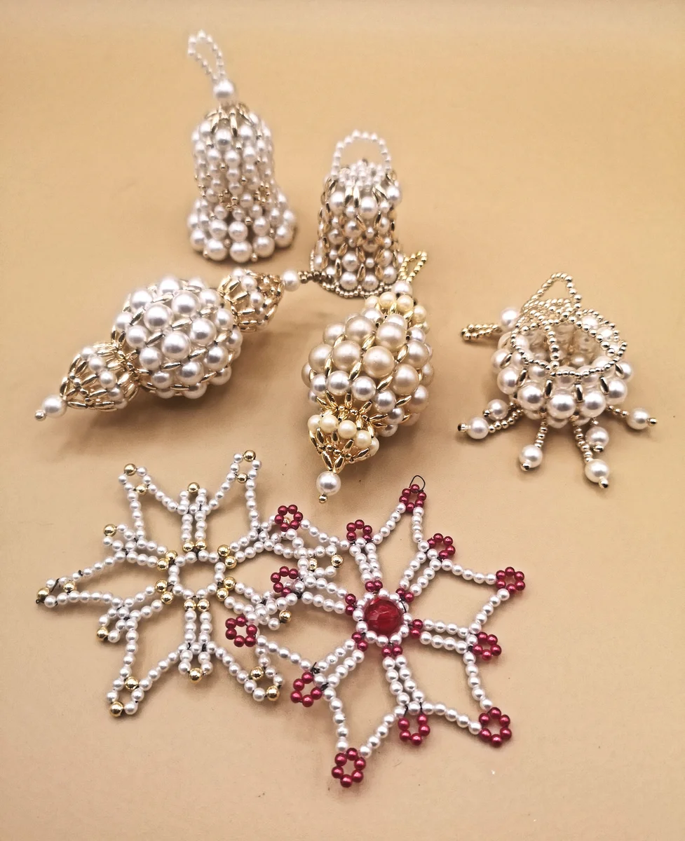 USA Weihnachtsschmuck Christbaumschmuck Baumbehang aus den 70er weiß/gold