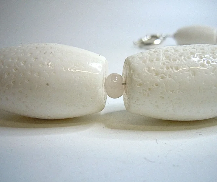 White Angel - Korallen Kette / Collier - L53 2