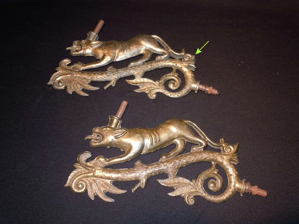 2 antike Kolonial Raubkatzen Lampenhalter bronziert um 1900