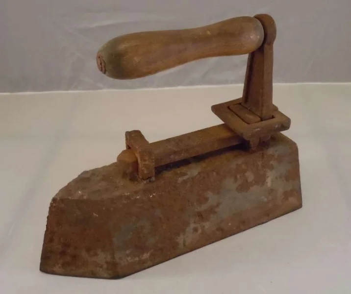 Schweres Schneider Klinkeneisen Blockeisen um 1870
