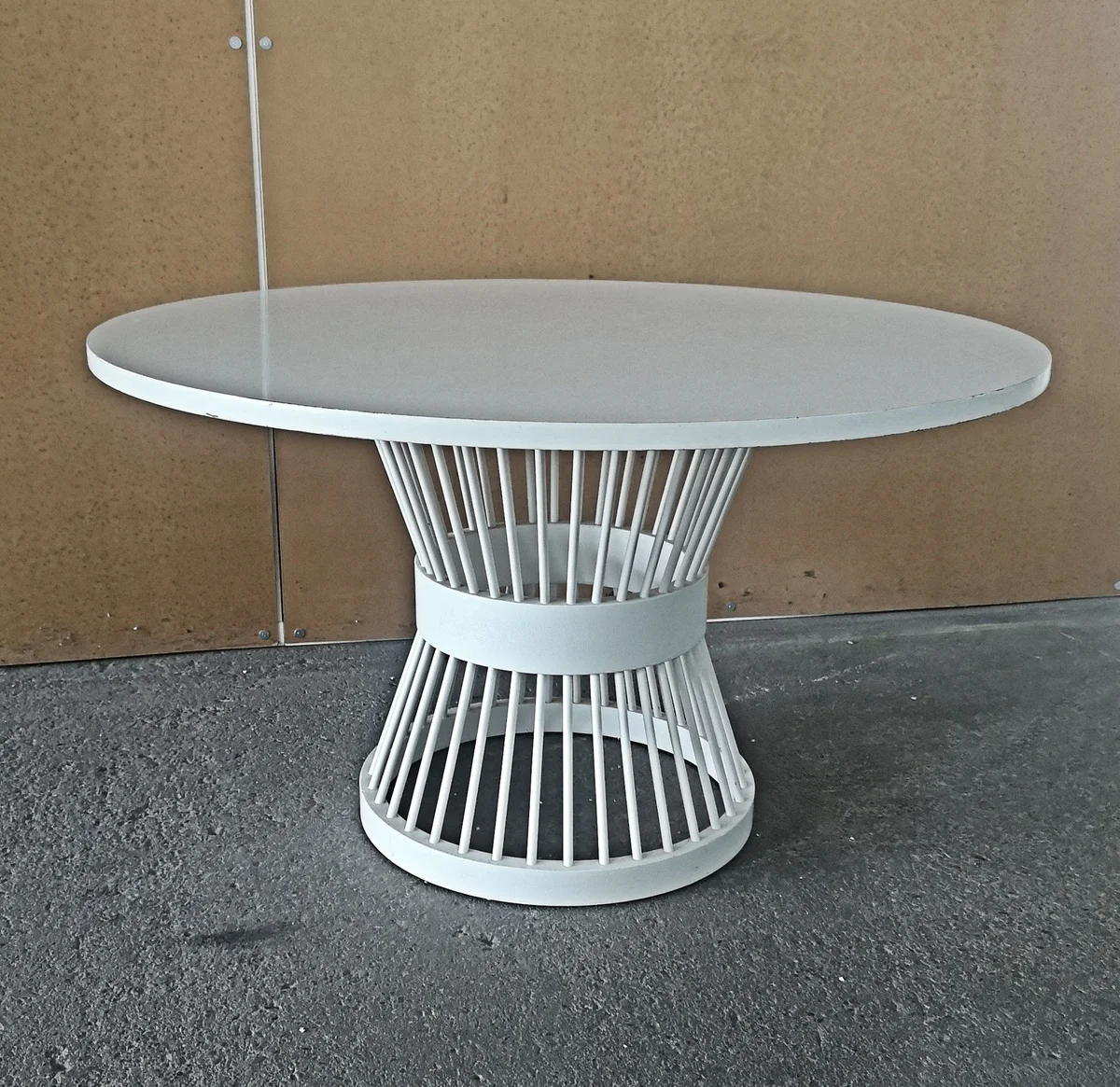 Möbel von von Horst Romanus Wanke - Tisch, Hocker, Sessel  Tisch
