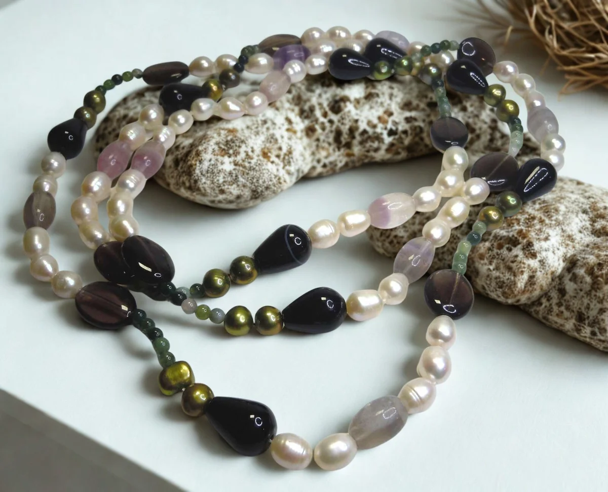 Langes Süßwasserperlen Collier 140 cm mit Amethyst & Peridot – Echte Perlenkette