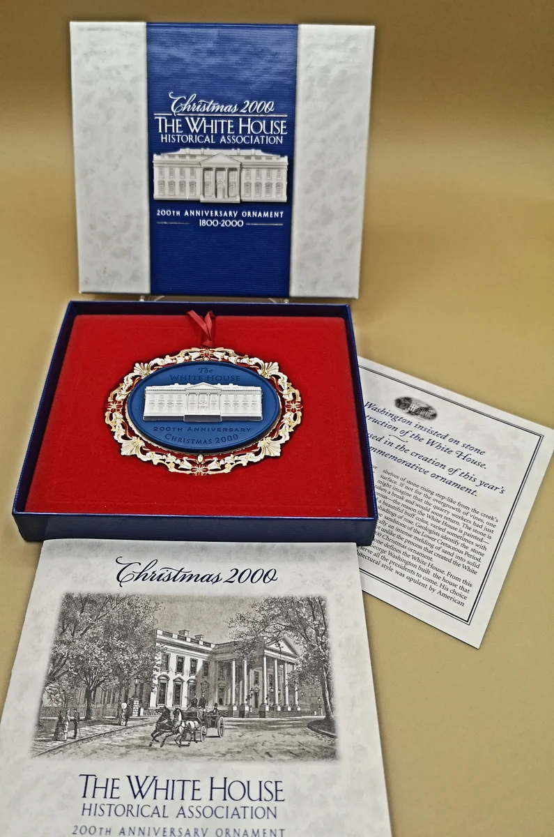 USA Weihnachtsschmuck Christbaumschmuck White House Christmas Ornament 2000
