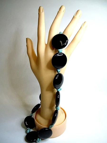 Round Darkness - einzigartige Achat Türkis Kette / Collier - L65 1