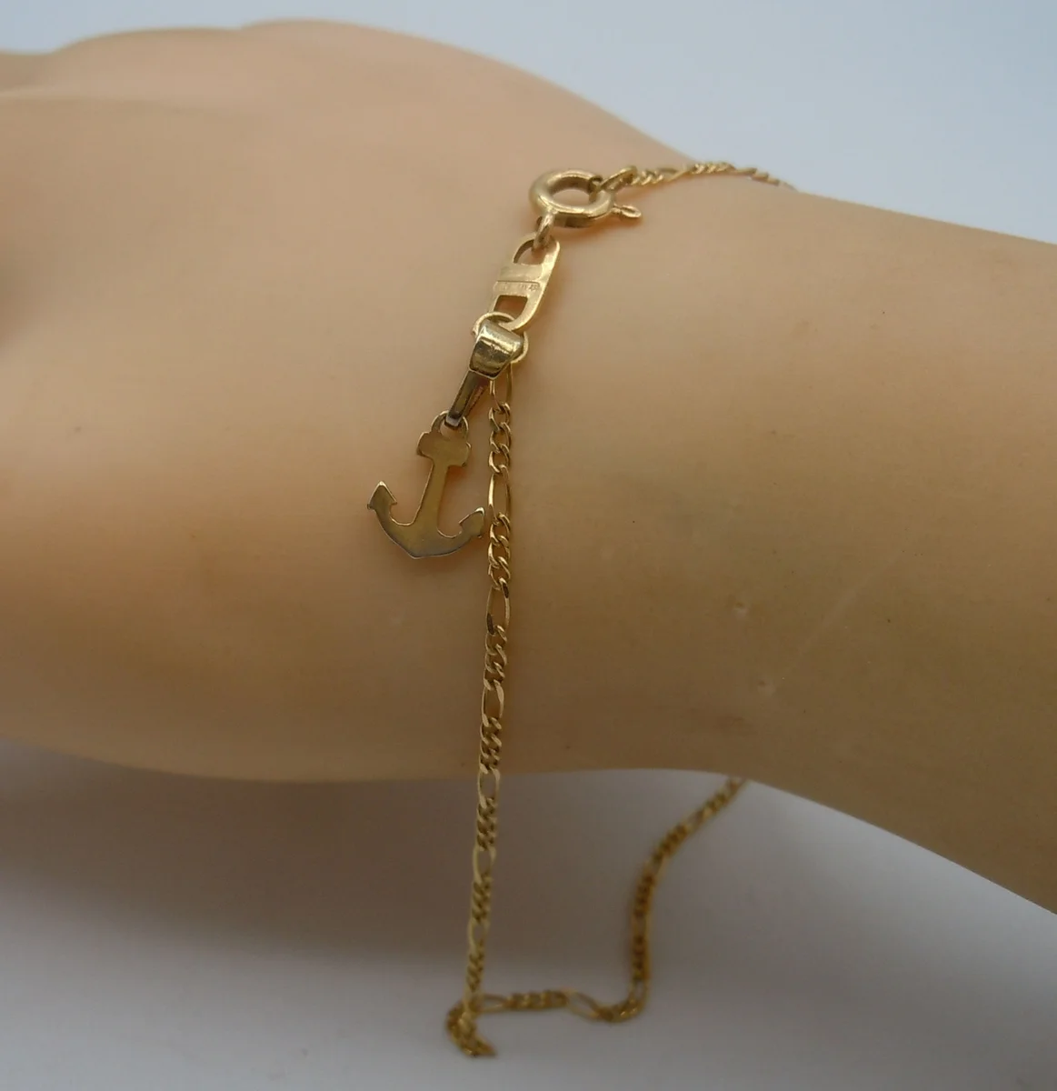 Zierliches italienisches 750 Gold Armband mit Anker