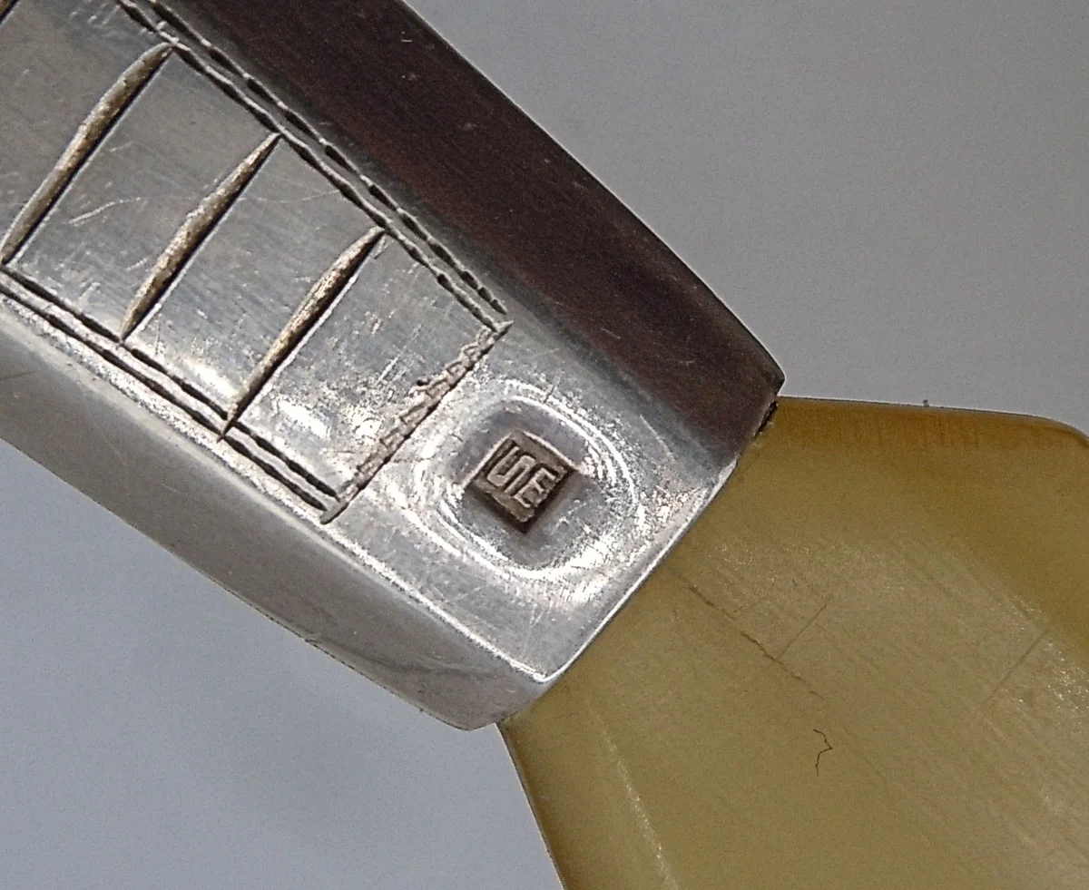 Eleganter Tortenheber aus 835er Silber & Horn – Deutsches Handwerk um 1930