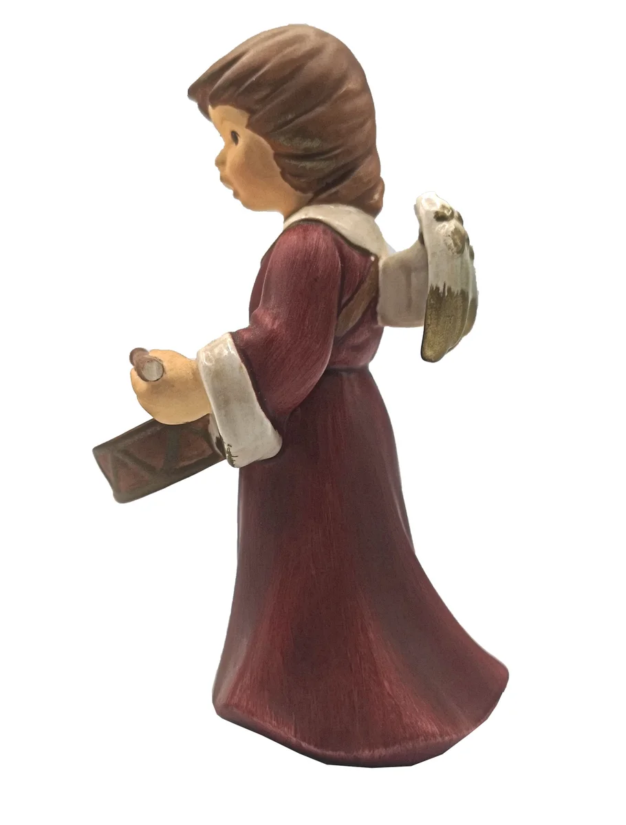 Goebel Engel aus der Edition Weihnacht zur Auswahl. Höhe 11,5 cm Rot mit Trommel