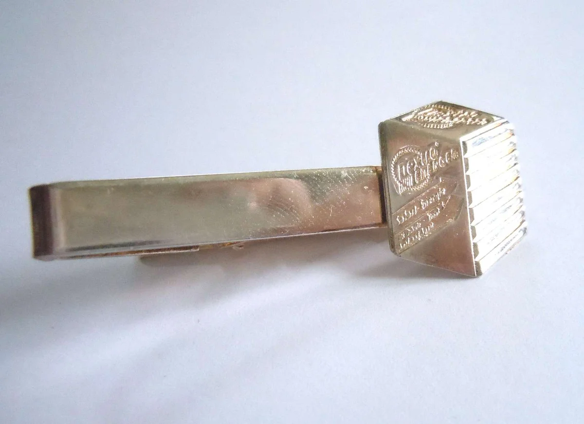 925 Sterling Silber Dextro Energen Sponsoren Krawattenklammer im Etui