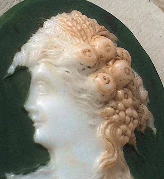 Achatgrüne Biedermeier Kamee