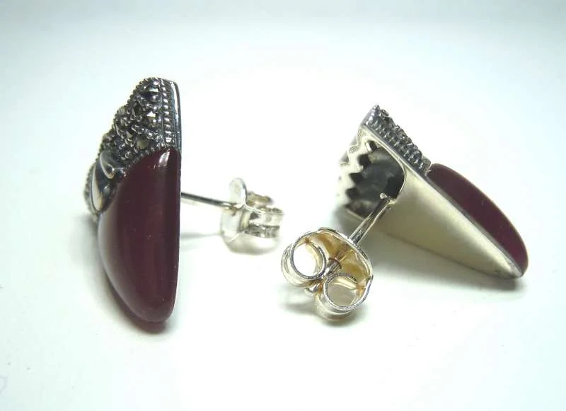 Art Deco Dreieck Silber Ohrstecker Ohrringe mit Karneol und Markasiten