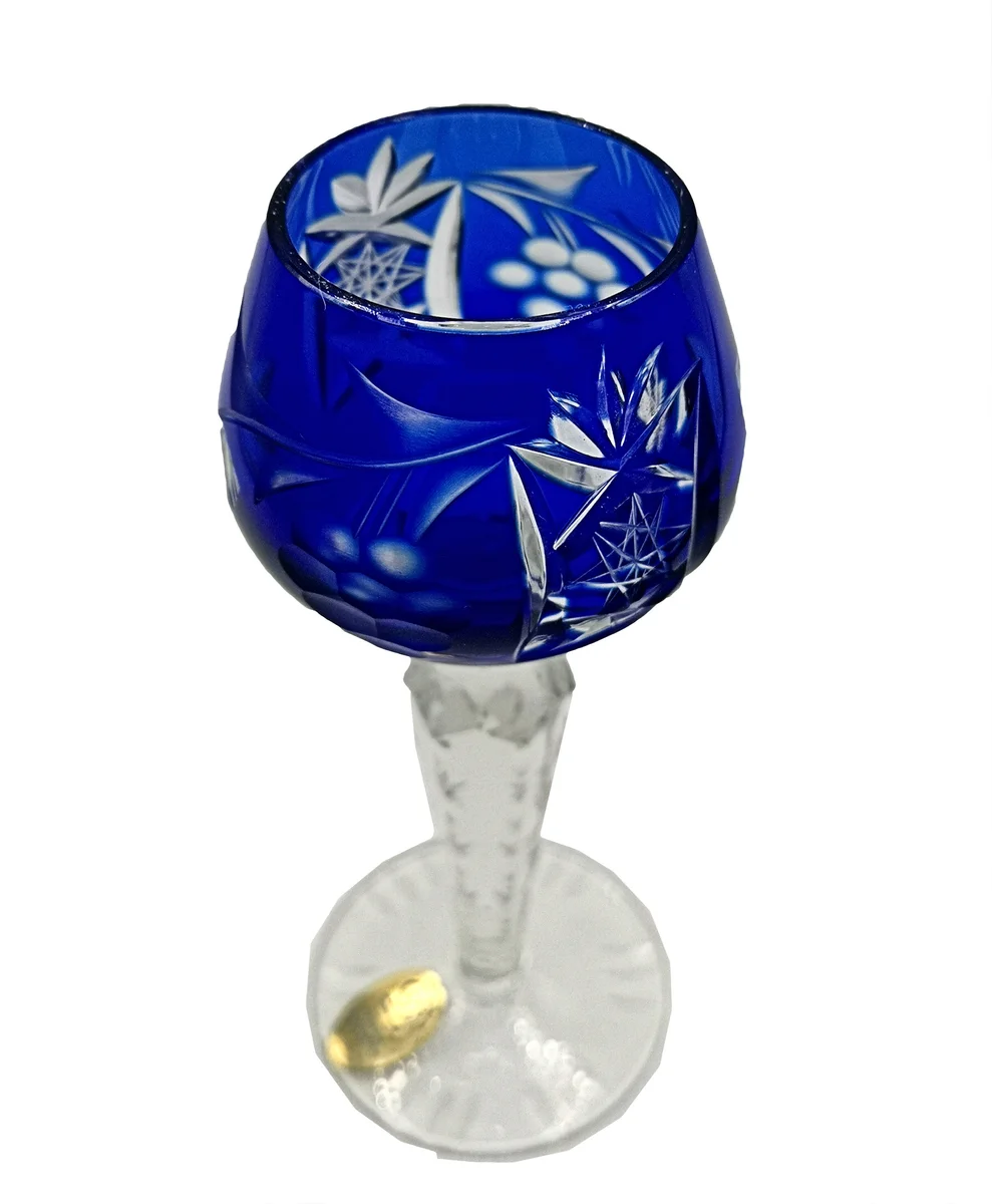 Kristallglas Schnaps Römer aus den 60er  Jahren  handgeschliffen  Blau