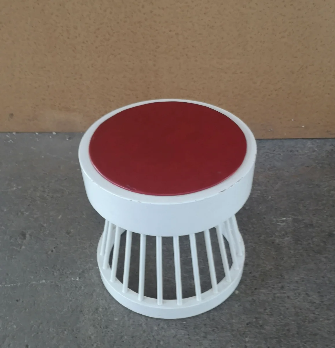 Möbel von von Horst Romanus Wanke - Tisch, Hocker, Sessel  Hocker