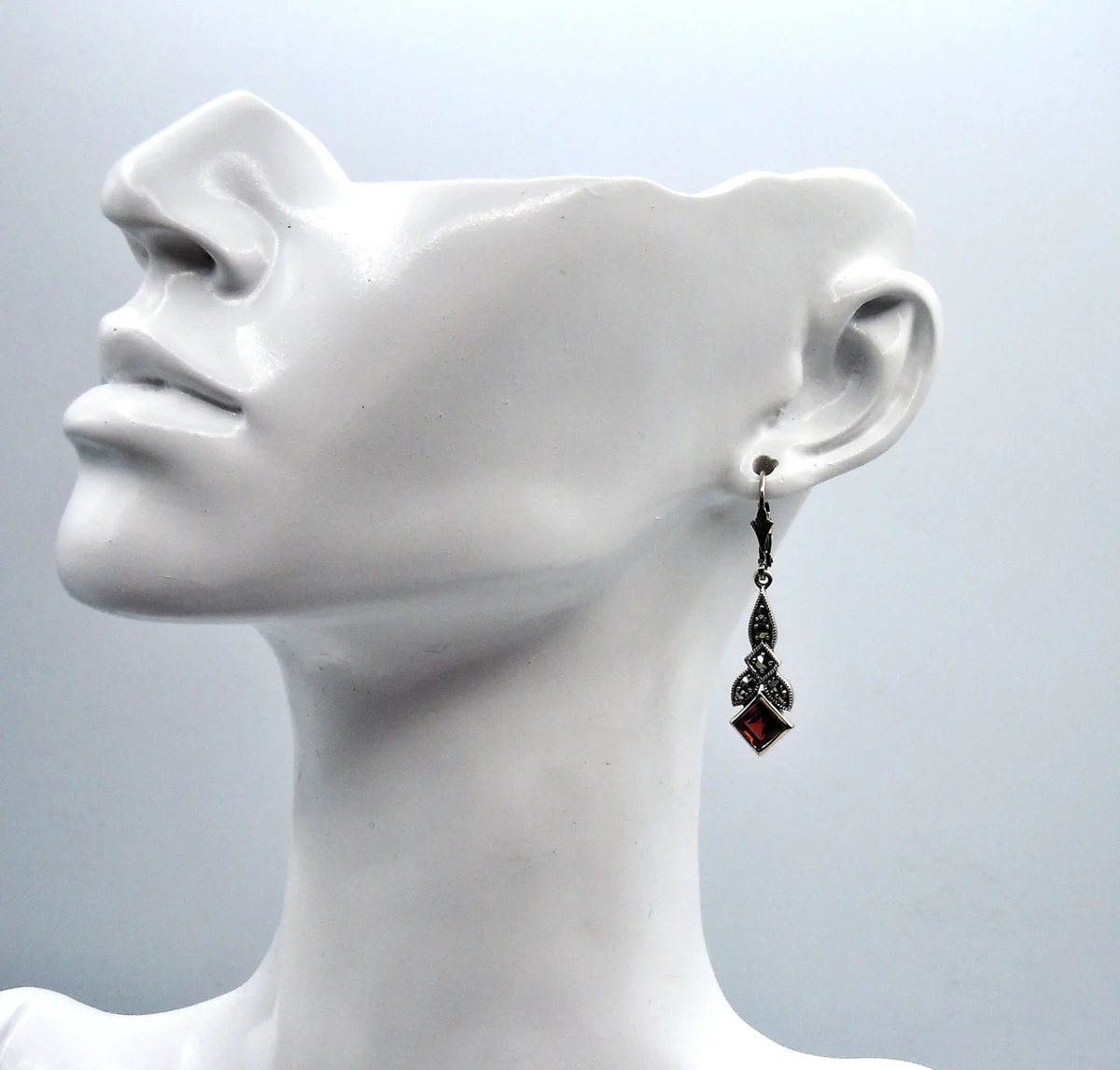 Jugendstil Granat Ohrringe aus 925 Sterling Silber mit Markasit – Handgefertigter Ohrschmuck