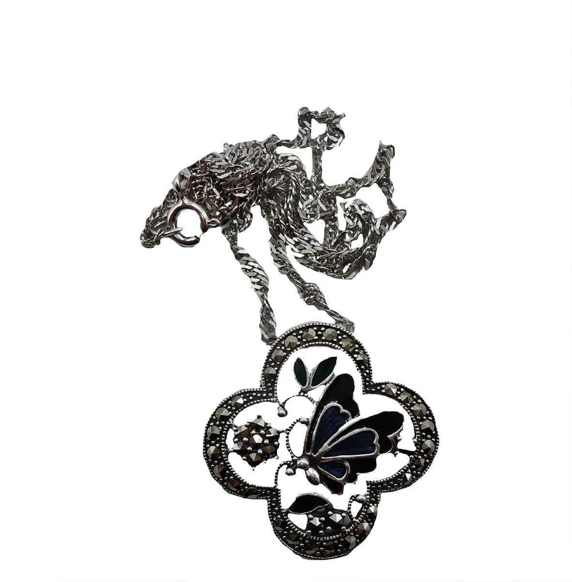 Feiner Jugendstil Schmetterling Anhänger mit Kette
