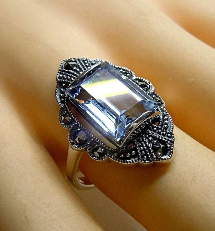 Noblesse Silber Jugendstil Navette Ring mit Aquamarin + Markasiten RG60