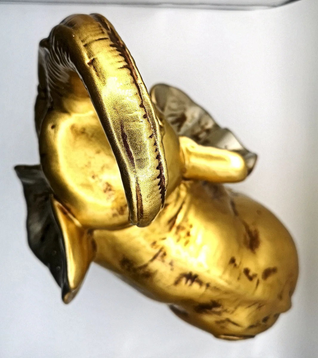 Vergoldeter Keramik Elefant Valle d’Oro Patchi – 80er Jahre Boho Chic Dekofigur mit Kristallaugen