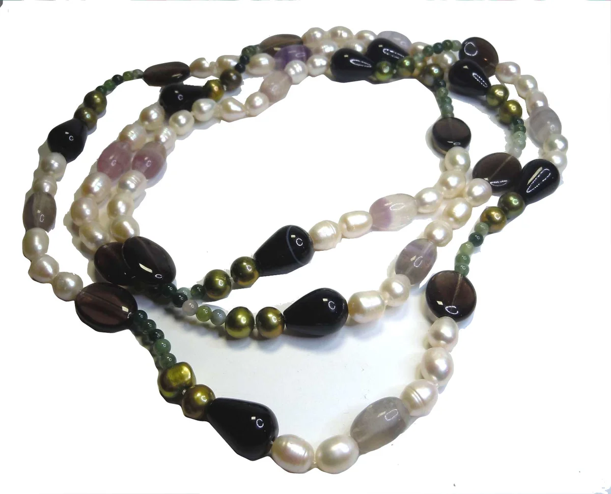 Langes Süßwasserperlen Collier 140 cm mit Amethyst & Peridot – Echte Perlenkette