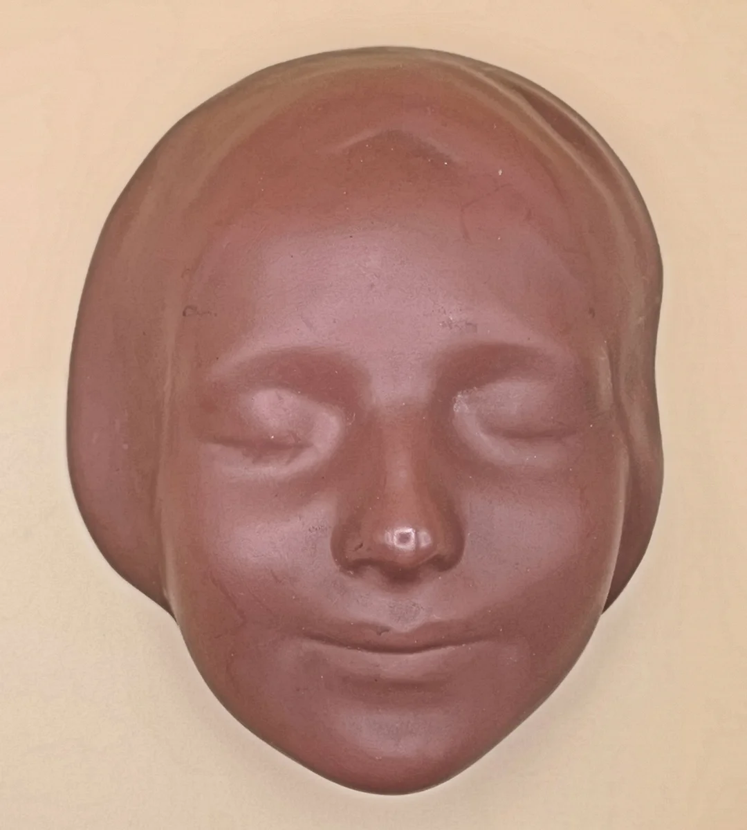 Goldscheider Terracotta Wandmaske Die unbekannte Tote aus der Seine