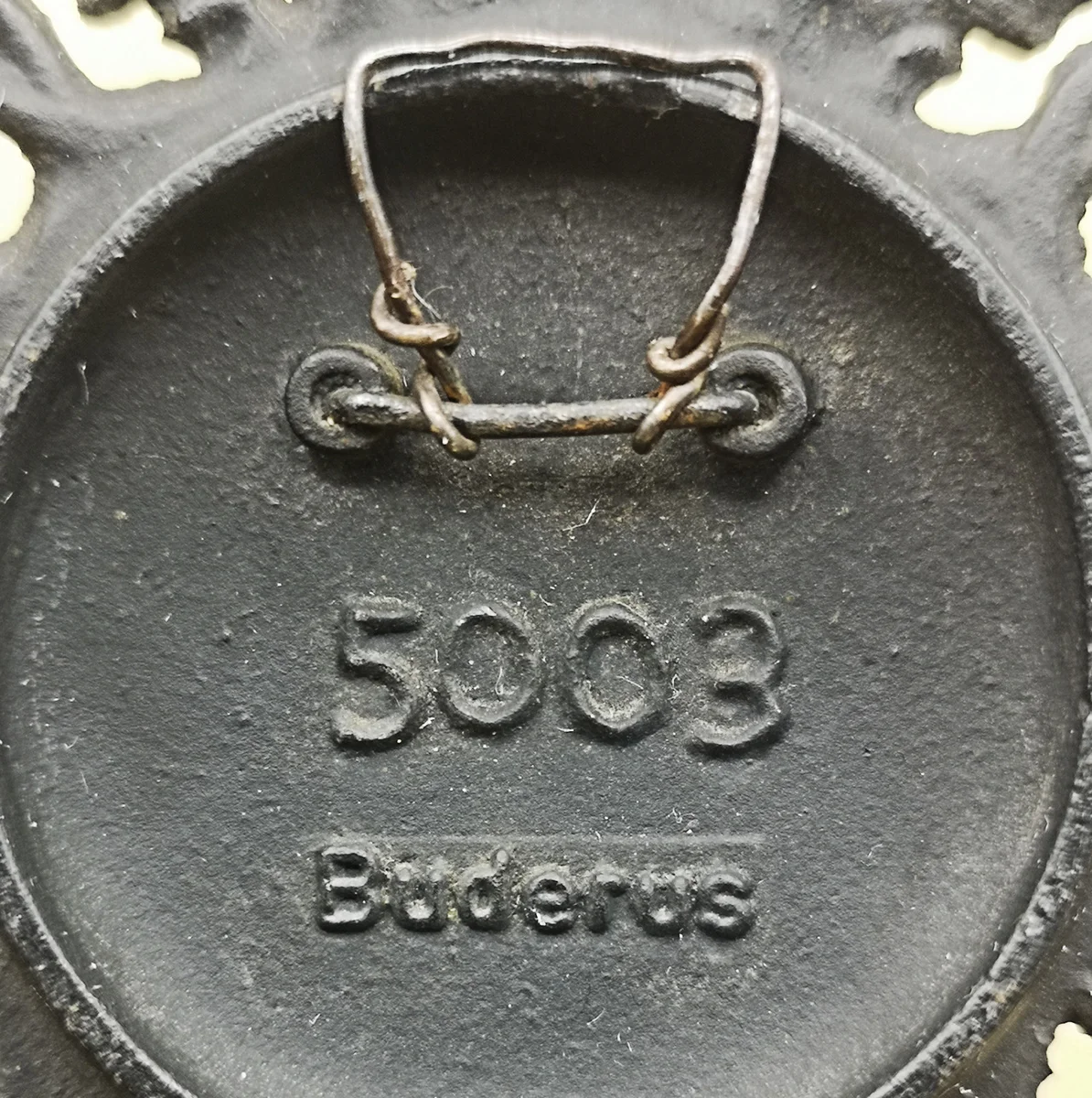 Antiker Buderus Eisenguss-Teller „Flussgötter“ – Ø 21 cm – Schinkel-Design