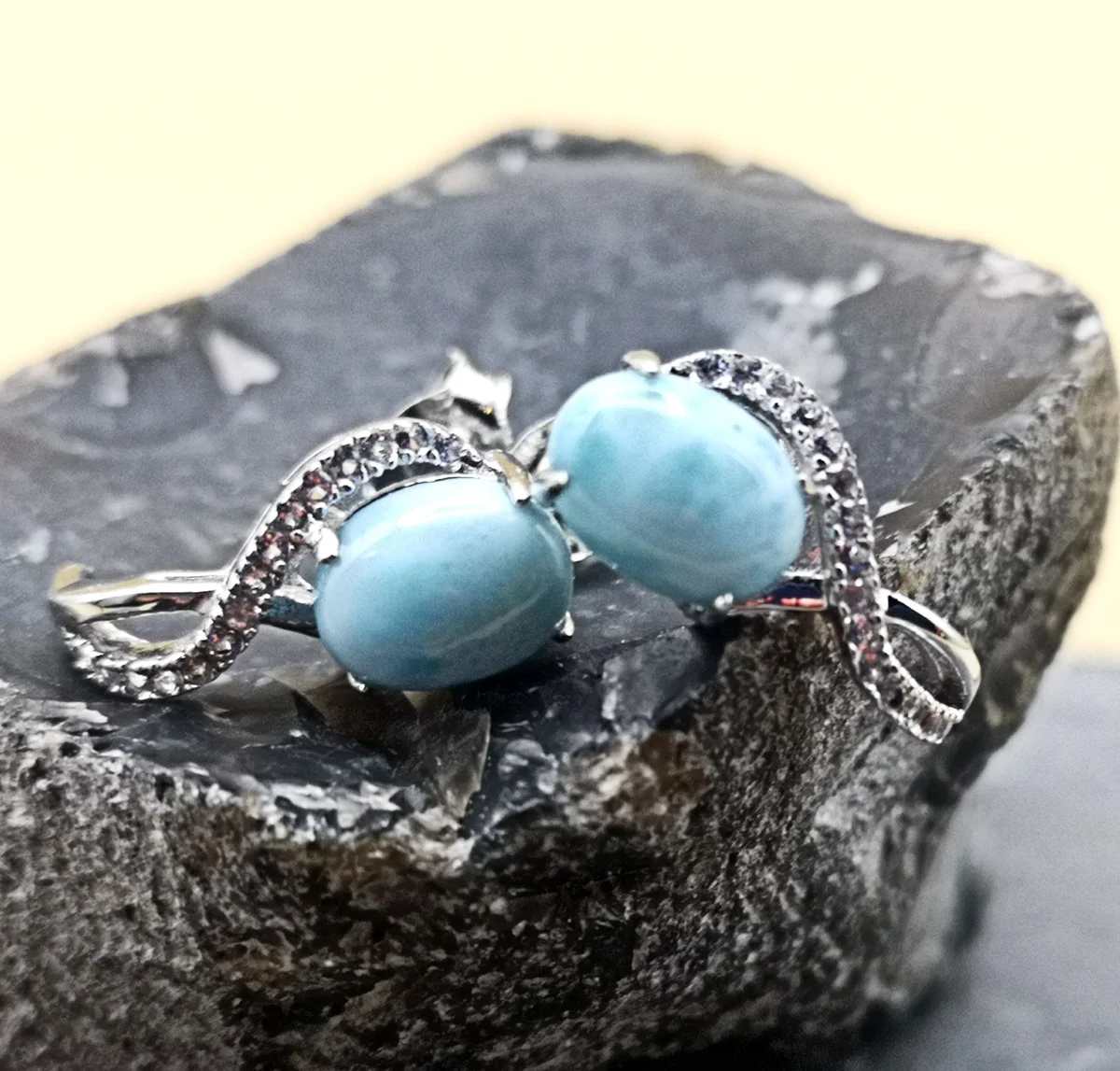 925 Silber Ohrringe mit Larimar und weißen Natur Topasen