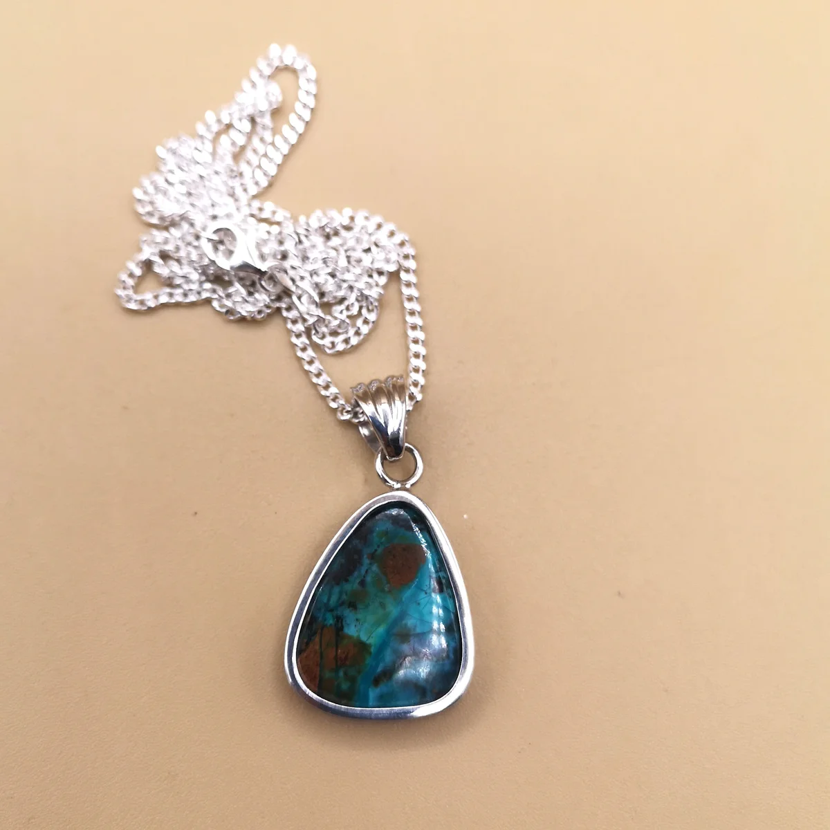 Unglaublicher Atacama Opal gefaßt in Silber + Panzerkette