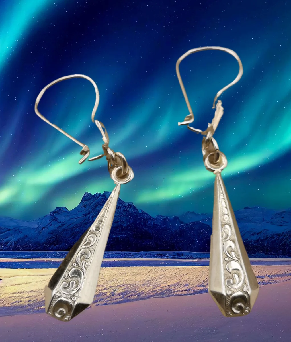 835 Silber (vergoldet) Jugendstil Ohrringe Ohrhänger mit Arkanthusranken Dekor