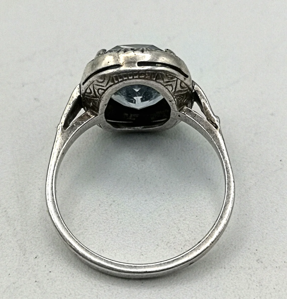 Art Déco Ring mit Blautopas – 835 Silber, handgefertigt aus Pforzheim, Größe 60