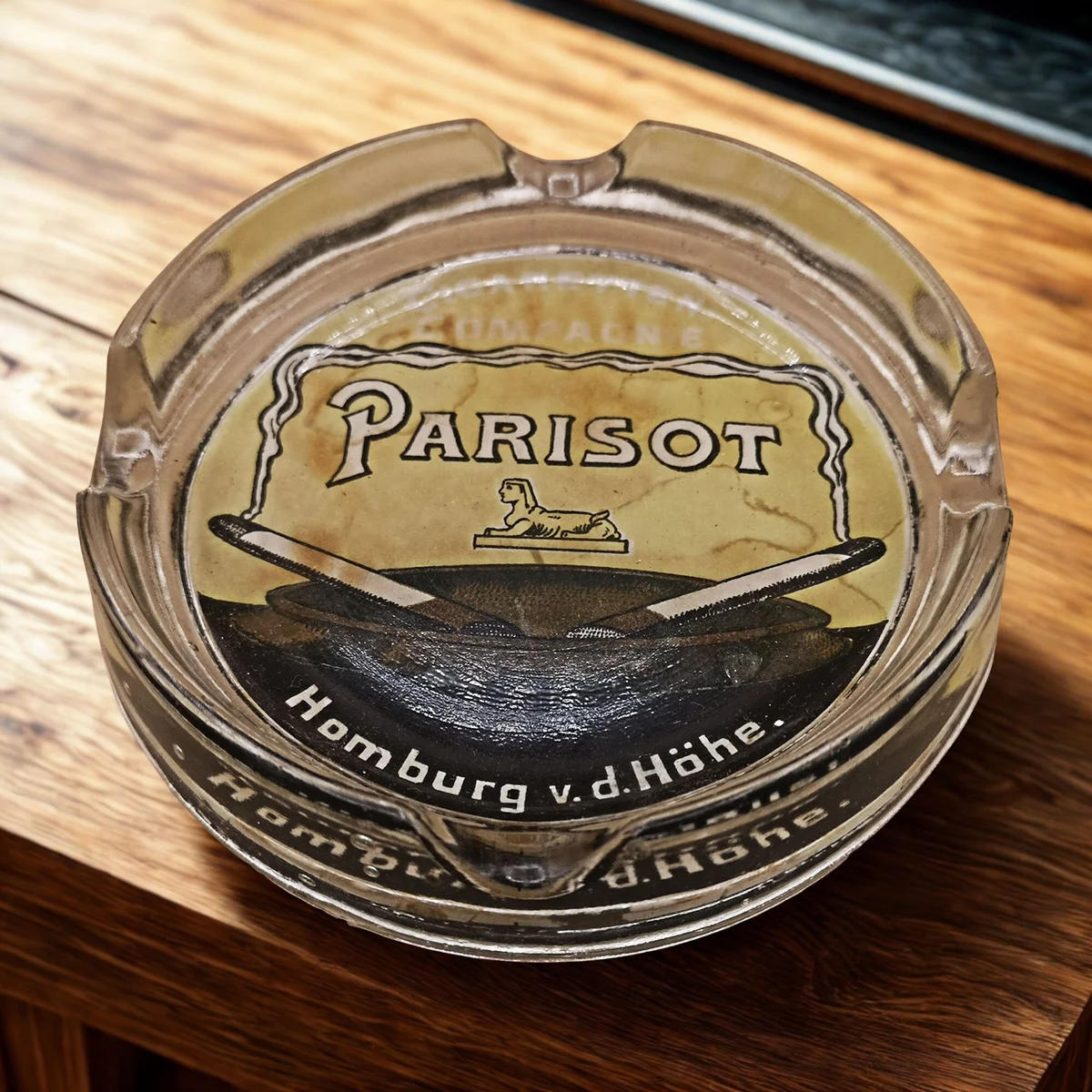 Antiker Parisot-Aschenbecher um 1920 – Original Tabakwerbung aus Homburg v. d. Höhe | Jugendstil / Art Déco
