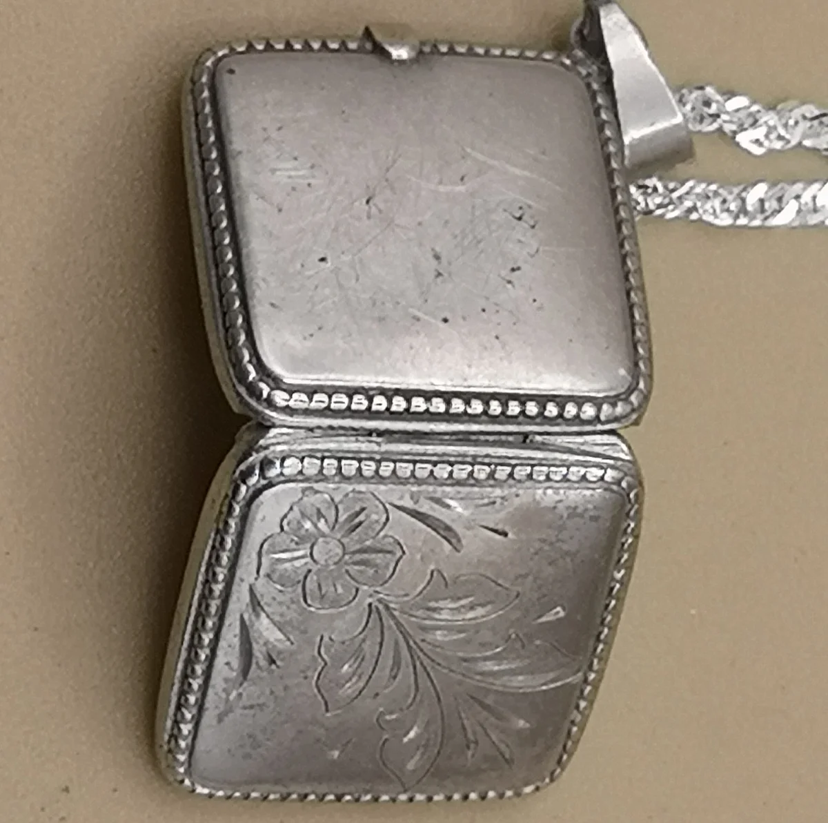 835 Silber Medaillon Foto Anhänger an Kette - mit Bild von Elvis