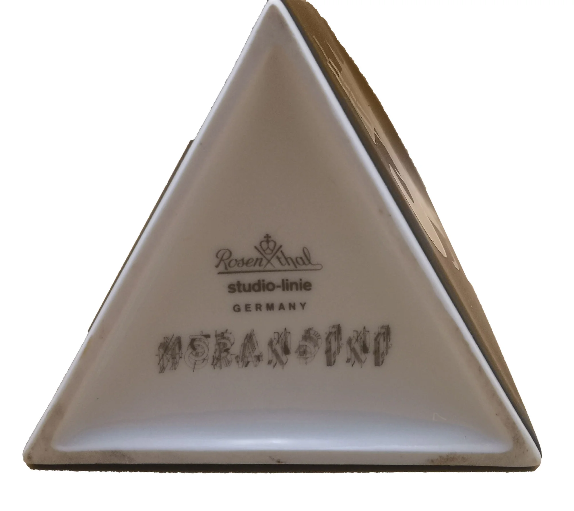 Rosenthal Designervase Marcello Morandini Alphabet – Ikonische Porzellanvase der 80er Jahre 23 cm - schwarz - Buchstabe R+B 3