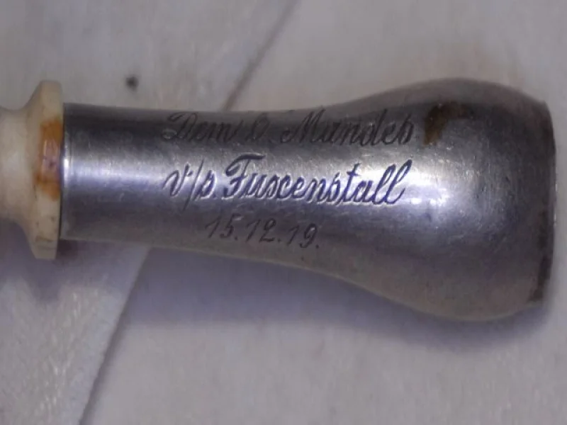Studenten Silber / Horn Zigarettenspitze gewidmet von 1912